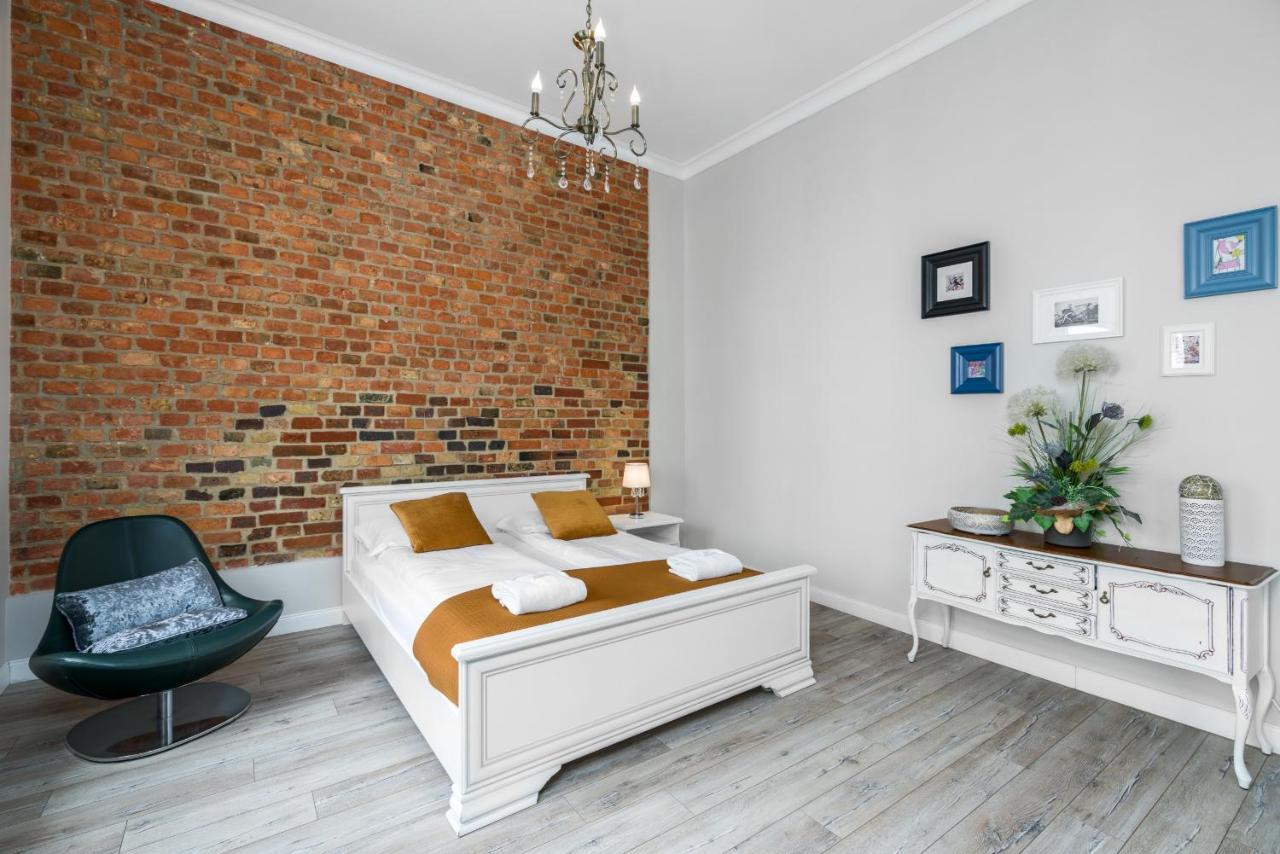 Modish Studio Poznan Old Town By Noclegi Renters Luaran gambar