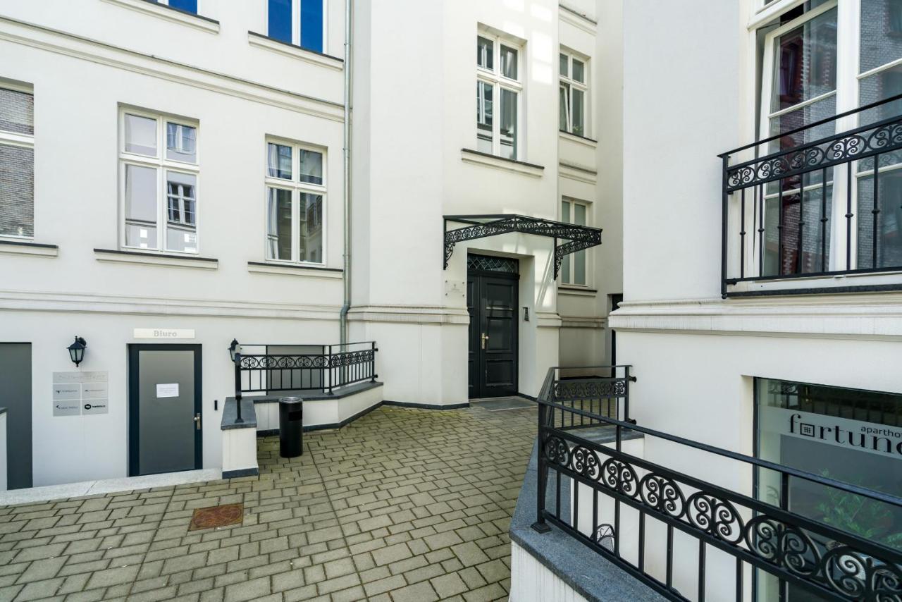 Modish Studio Poznan Old Town By Noclegi Renters Luaran gambar